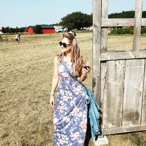 Meet your Posher, Angela - Picture 7 of 16